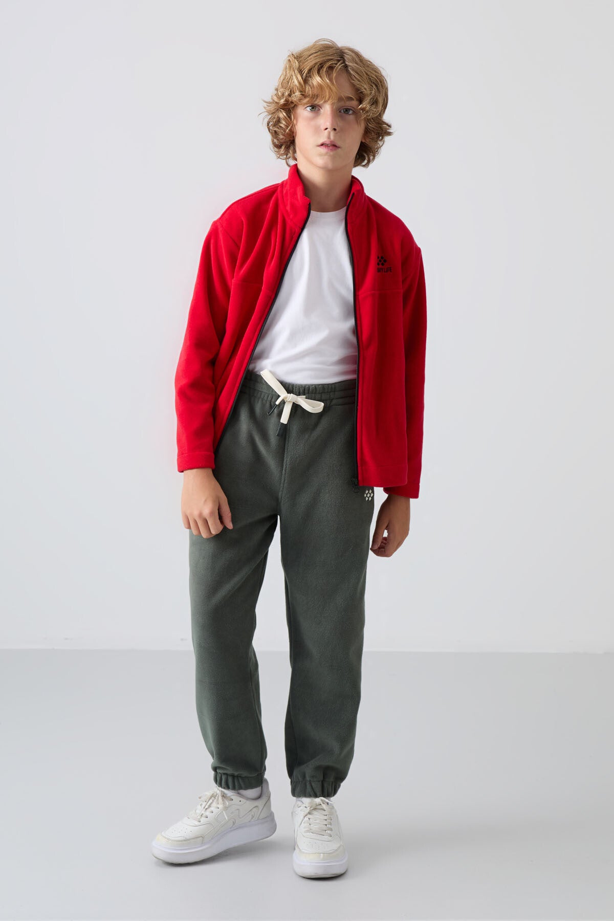 Haki Kalın Yumuşak Dokulu Standart Fit Nakışlı Polar Erkek Çocuk Eşofman Alt - 11220