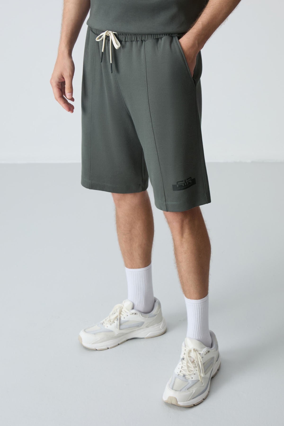Haki Pamuklu Kalın Yumuşak Dokulu Oversize Fit Basic Erkek Şort Takım - 85259
