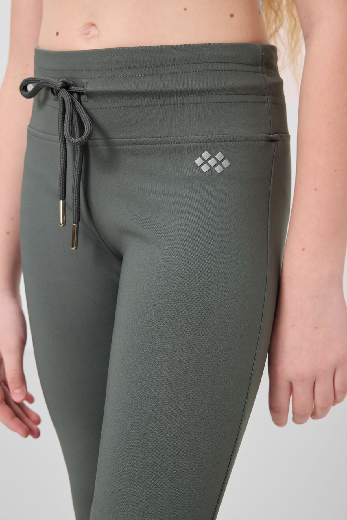 Haki Esnek Standart Fit Basic Performans İspanyol Paça Kız Çocuk Tayt - 75193