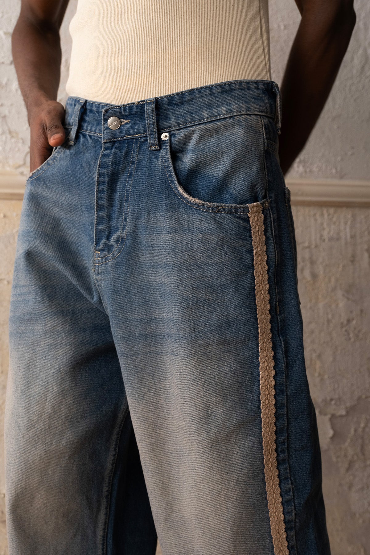 HASIR ŞERİTLİ MAVİ JEAN