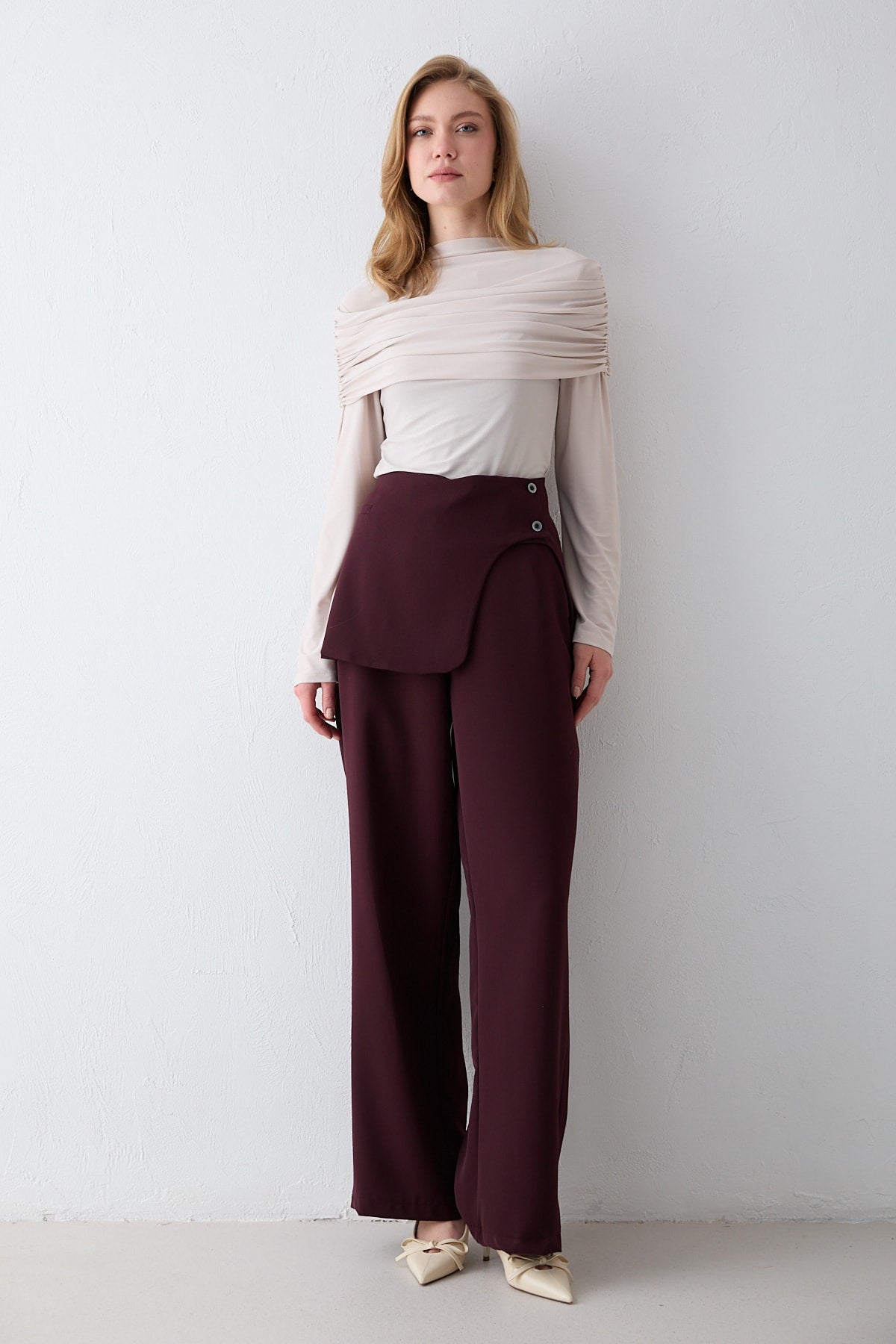 Korsaj Detaylı Pantolon 32-2702
