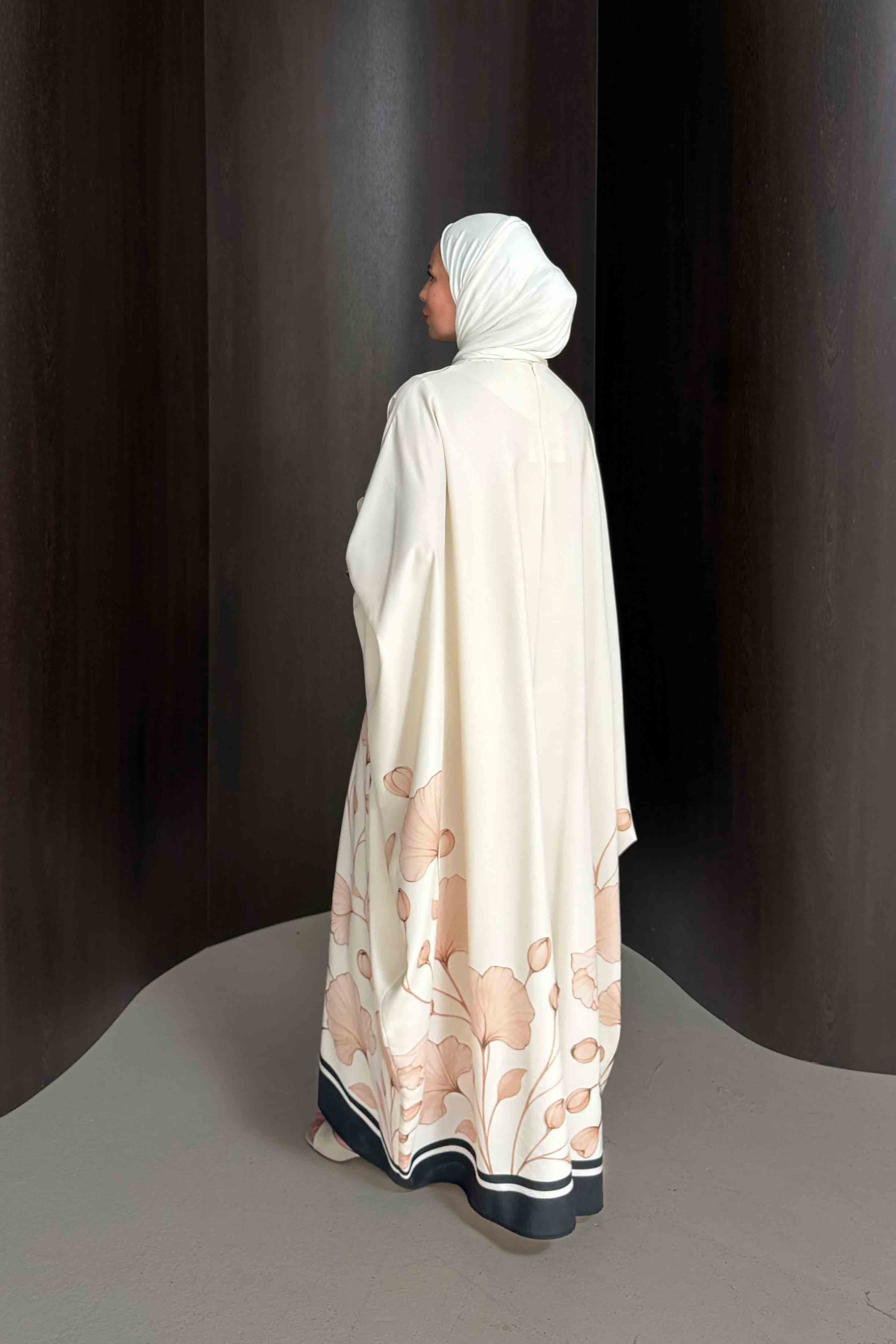 Çiçekli Kaftan Elbise 32-2938