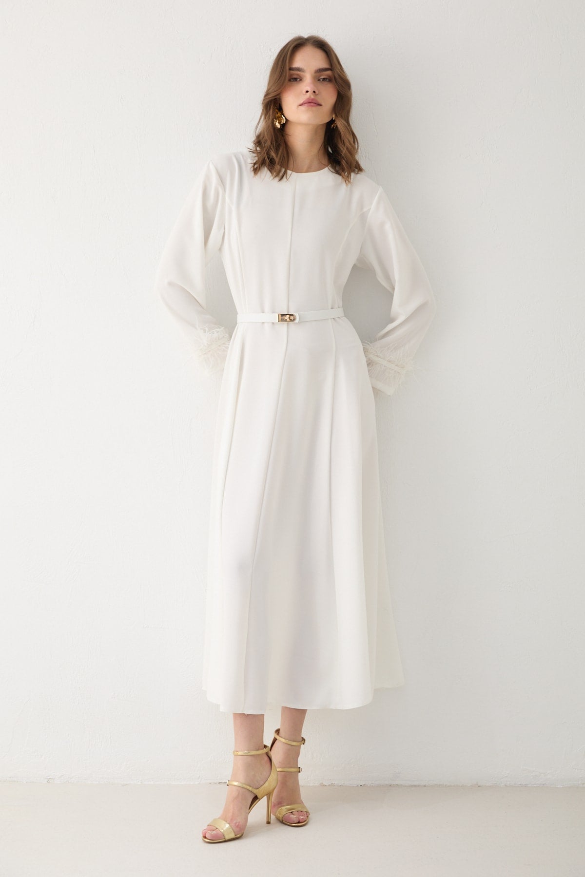 Tüylü Kemerli Elbise 32-2616