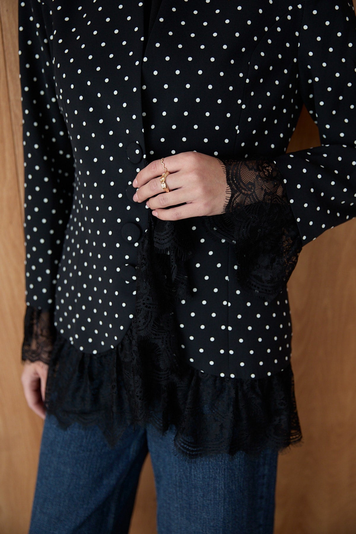 Puantiye Dantelli Ceket 32-2883