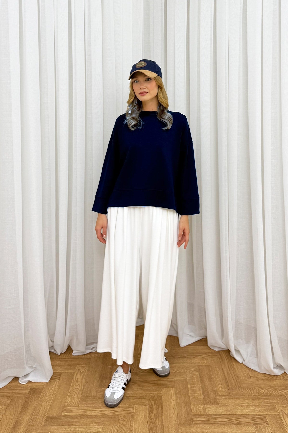 Basic Sweat 89-2076