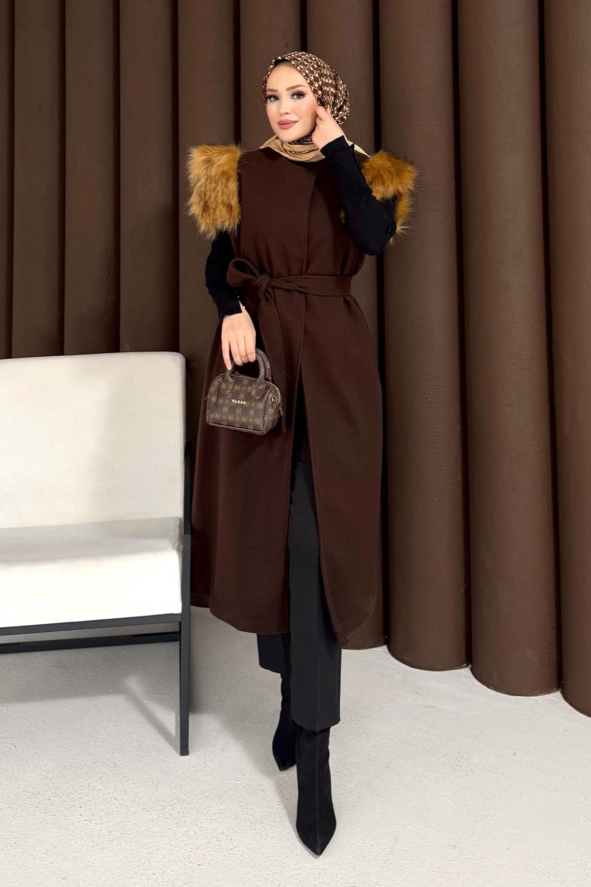 Kürklü Kaşe Yelek 32-3709