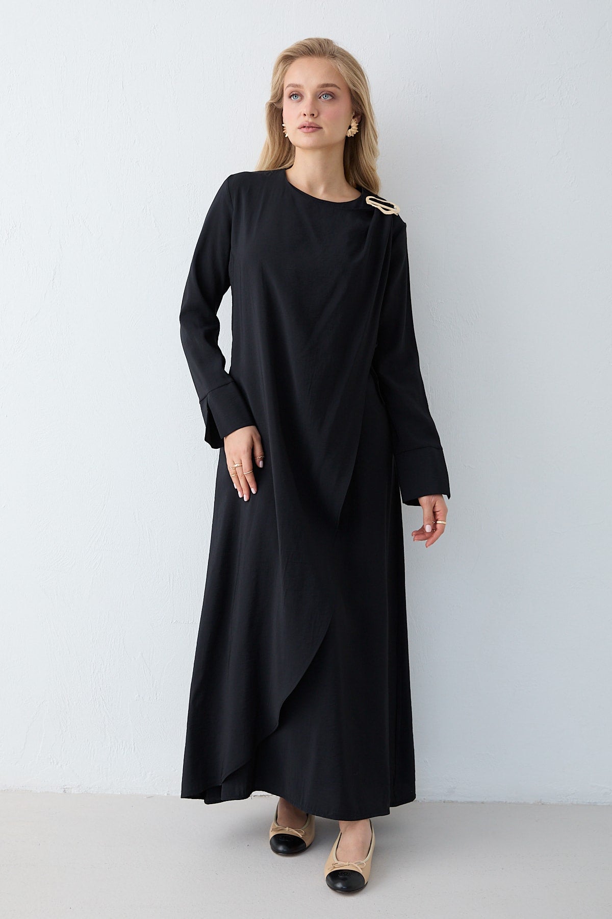 Broş Detaylı Elbise 32-2615