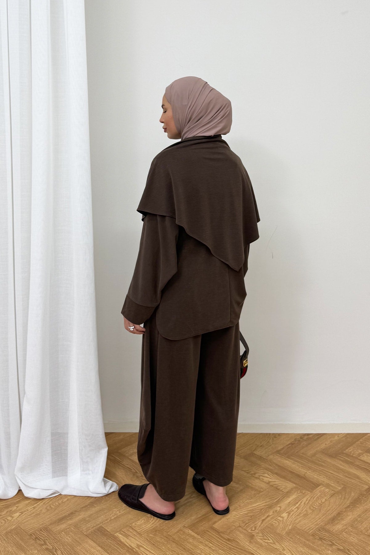 Üçlü Takım 2-2437