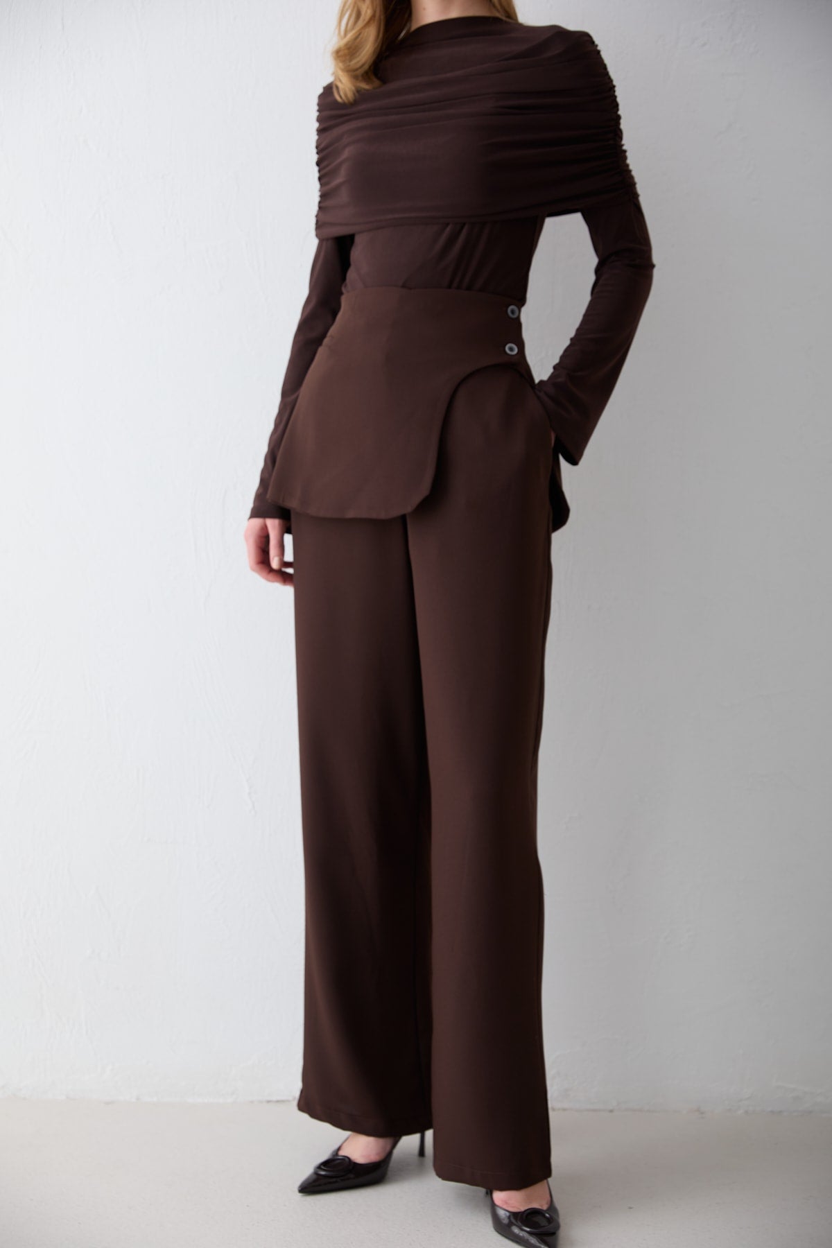 Korsaj Detaylı Pantolon 32-2702