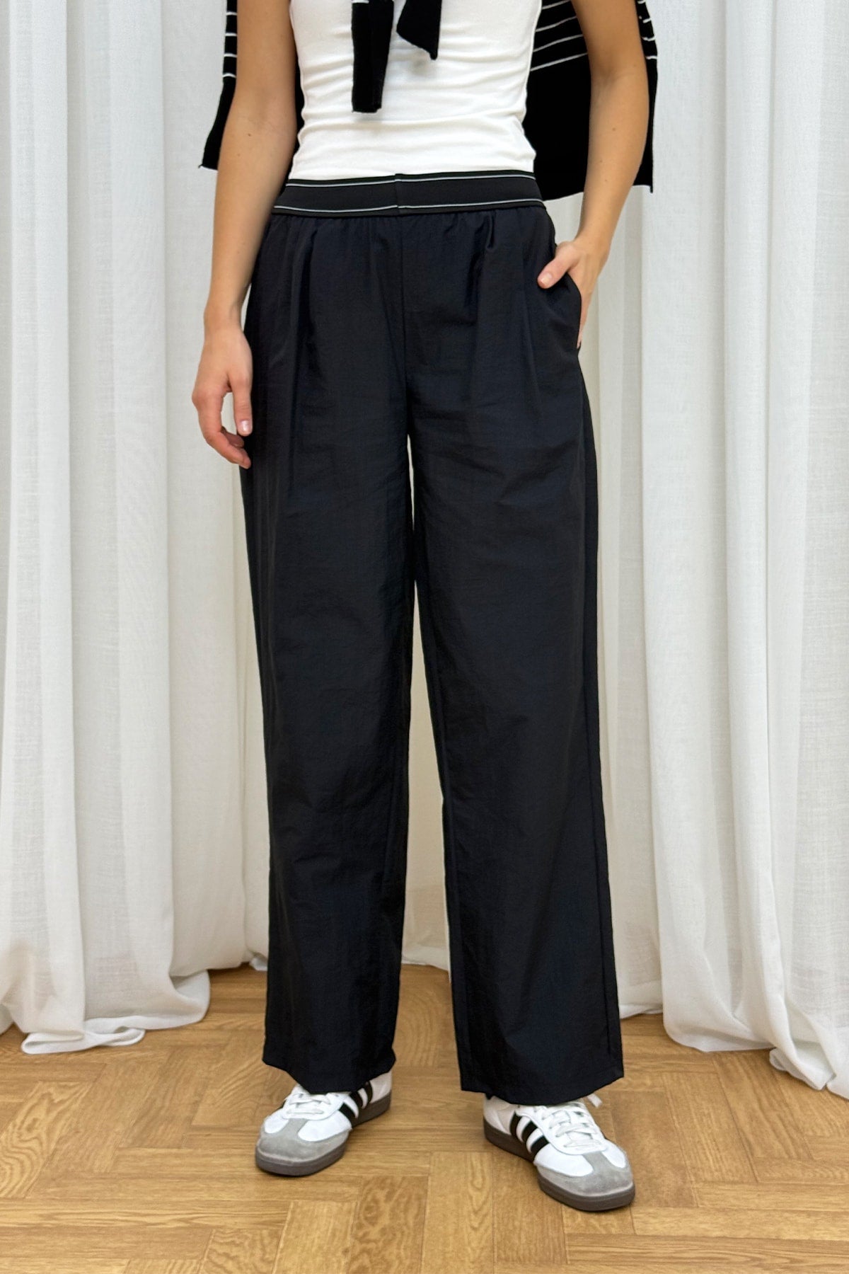 Lastik Detaylı Pantolon 32-2736-1