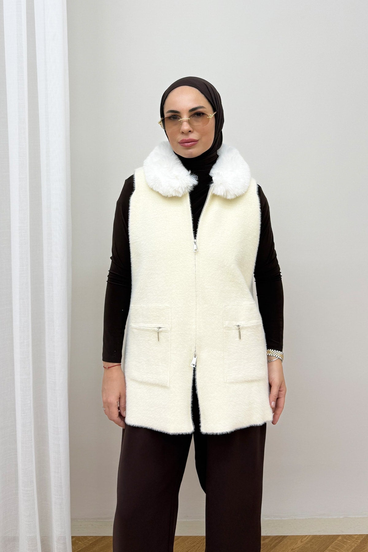Kürk Yaka Yelek 87-26100