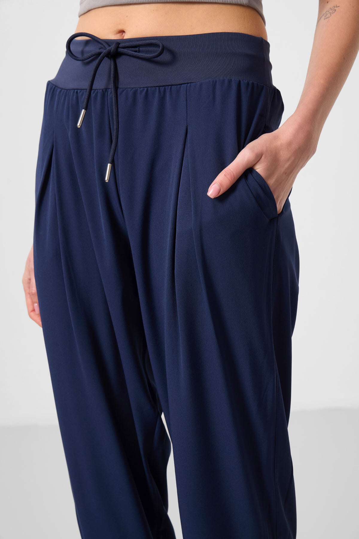 İndigo Cepli Standart Kalıp Kadın Yoga Pantolon - 94677