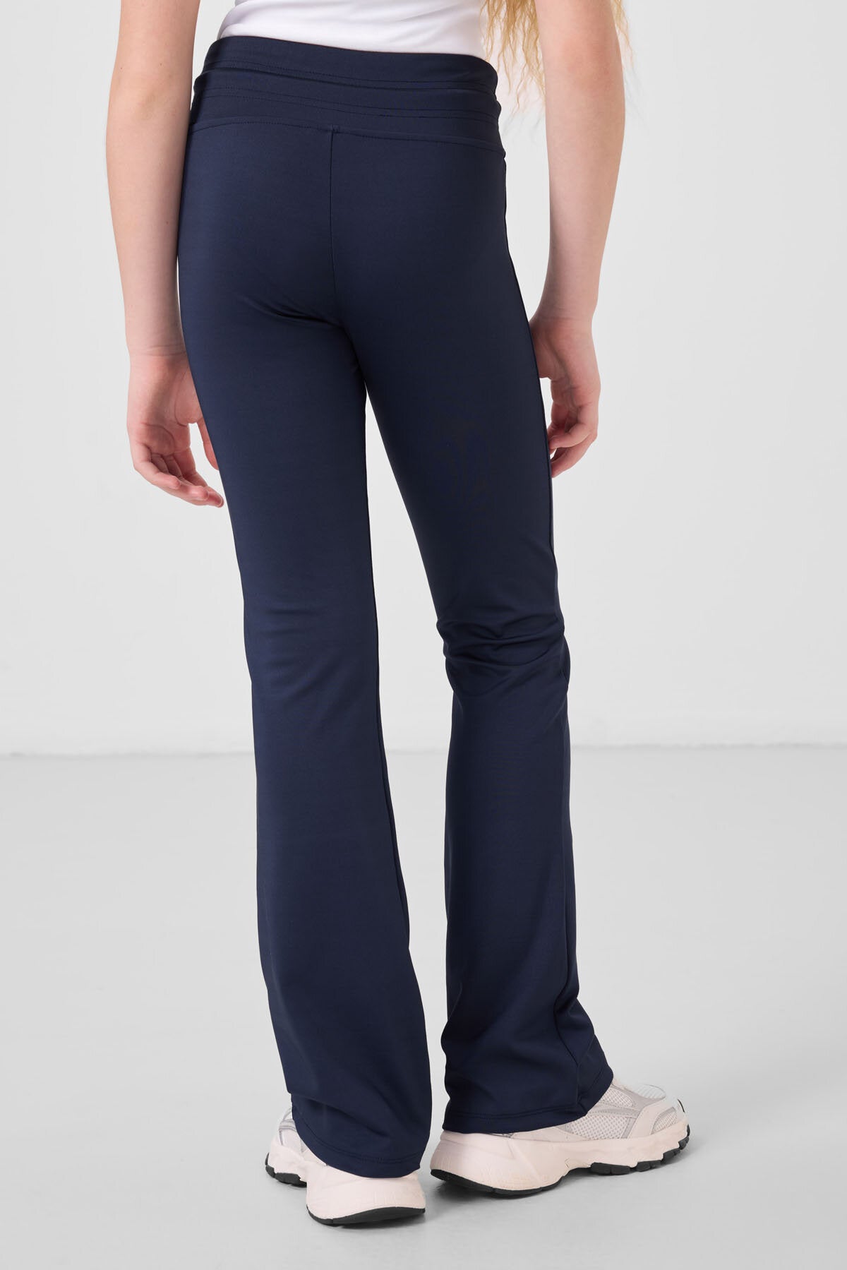 İndigo Esnek Standart Fit Basic Performans İspanyol Paça Kız Çocuk Tayt - 75193