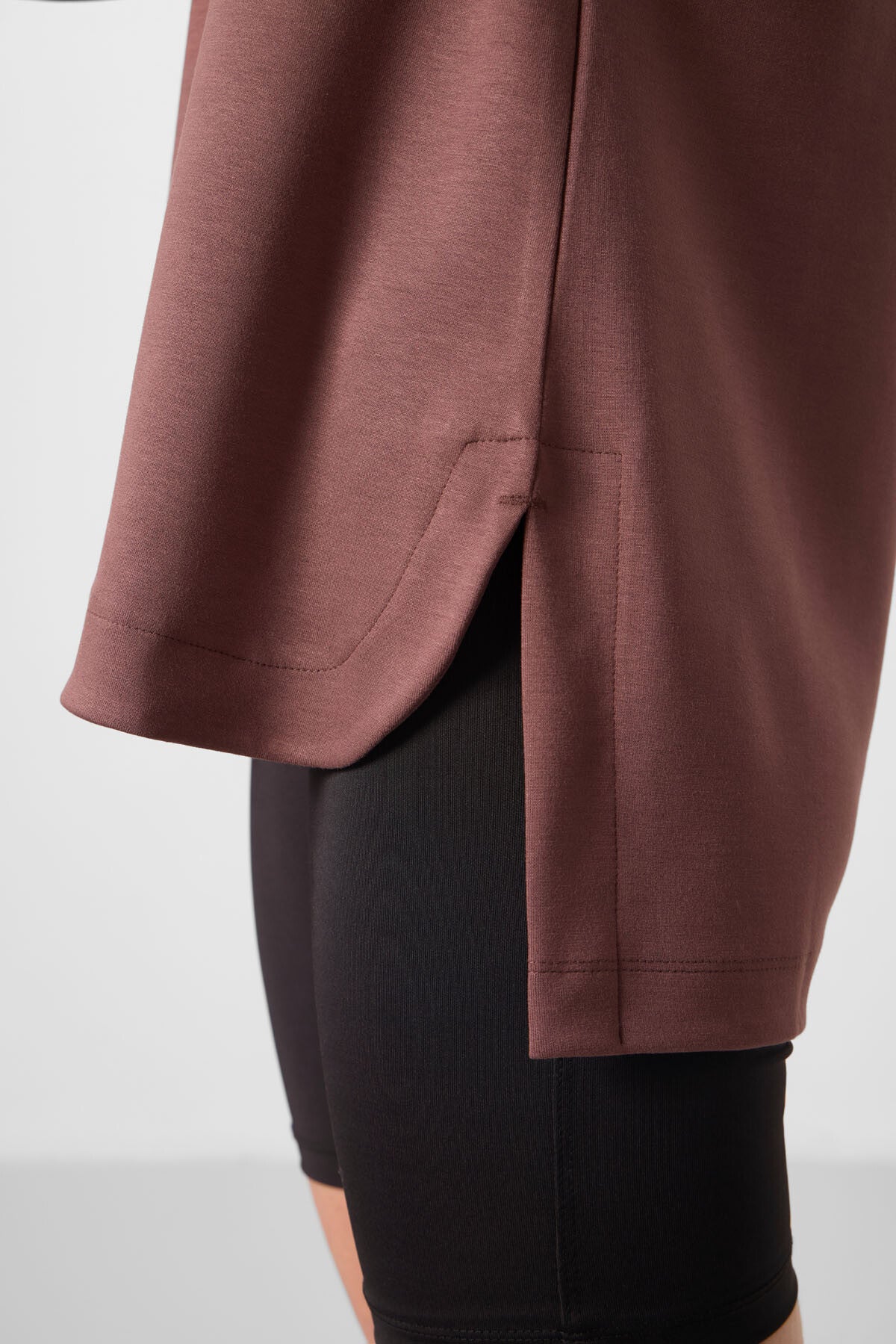 Kahverengi Yumuşak Dokulu O Yaka Rahat Form Kadın Tunik Sweatshirt - 97305