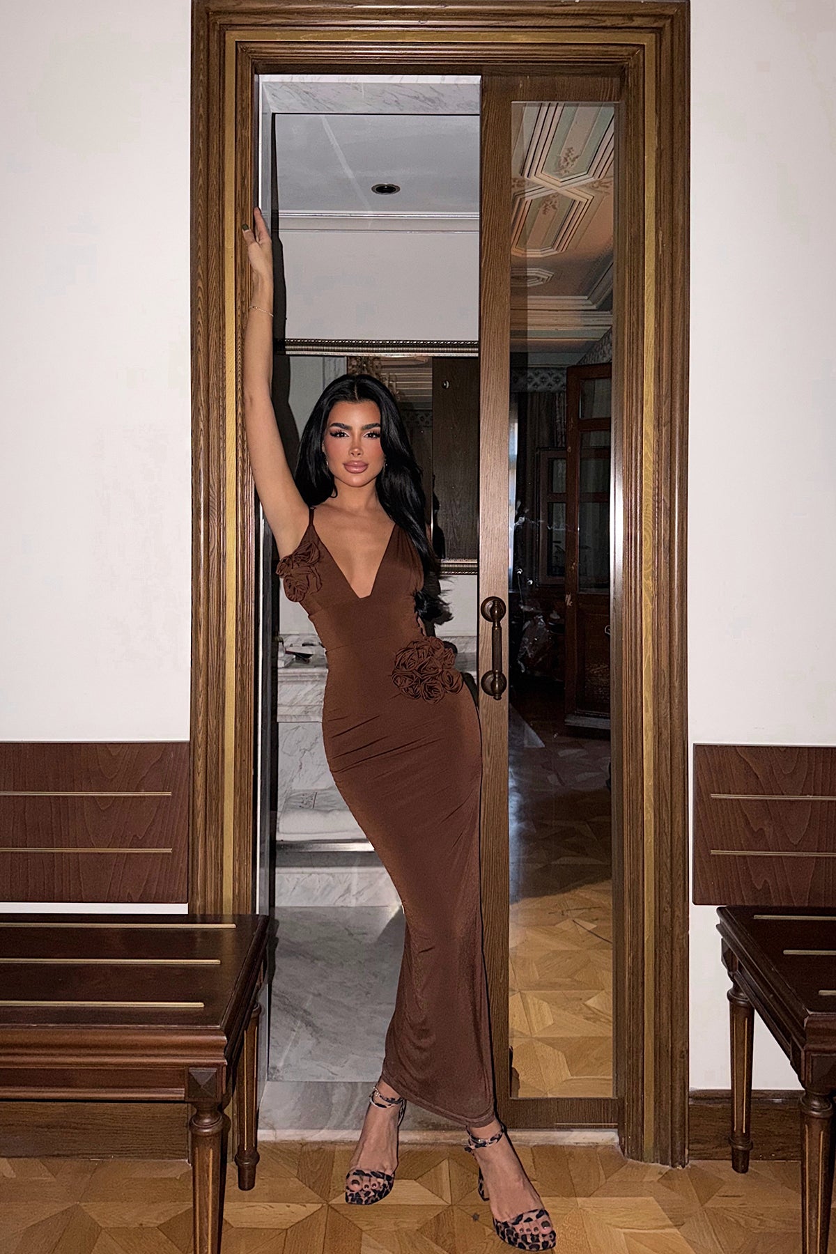 Kahverengi Blouse Gül Detaylı Elbise ATE-3433