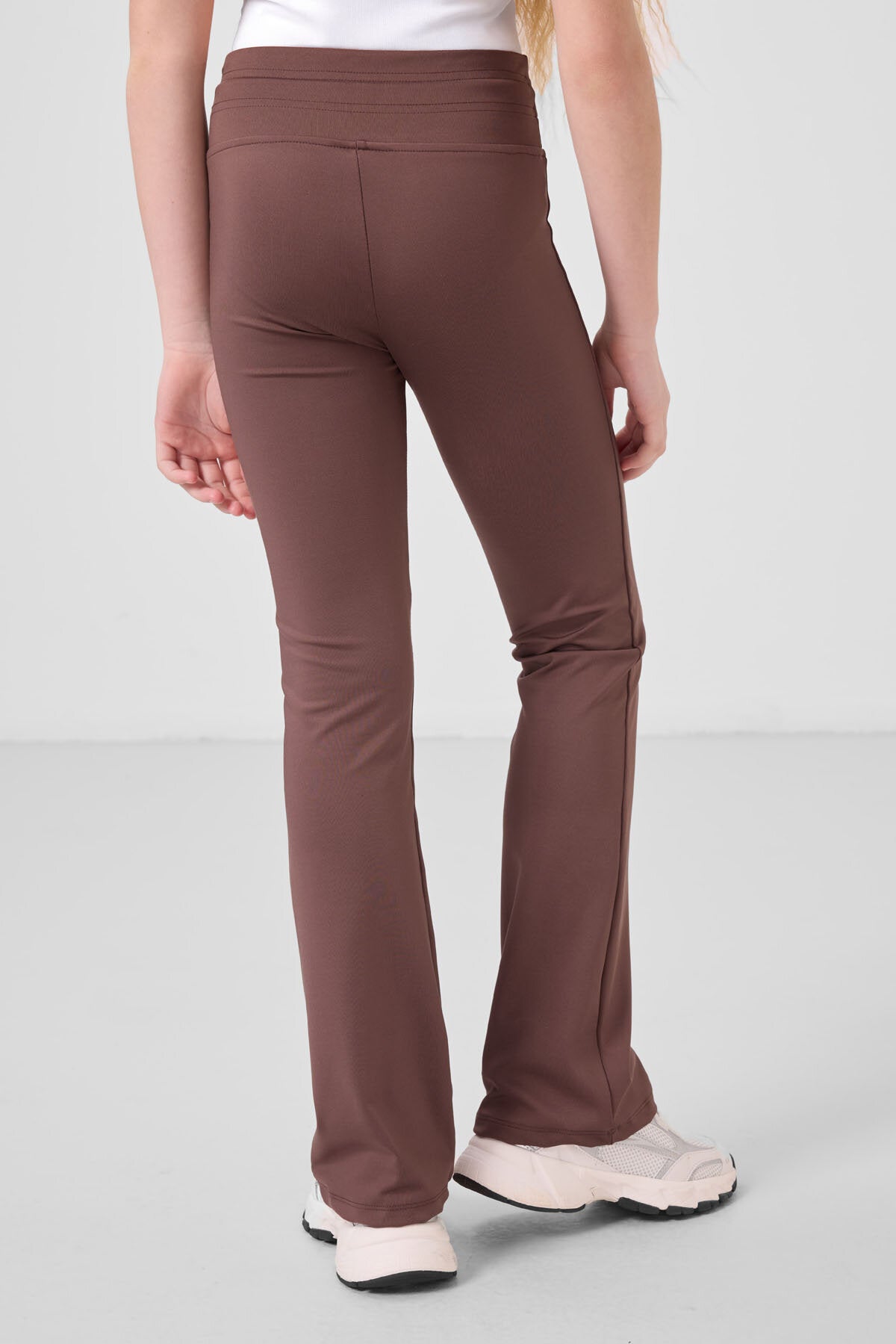 Kahverengi Esnek Standart Fit Basic Performans İspanyol Paça Kız Çocuk Tayt - 75193
