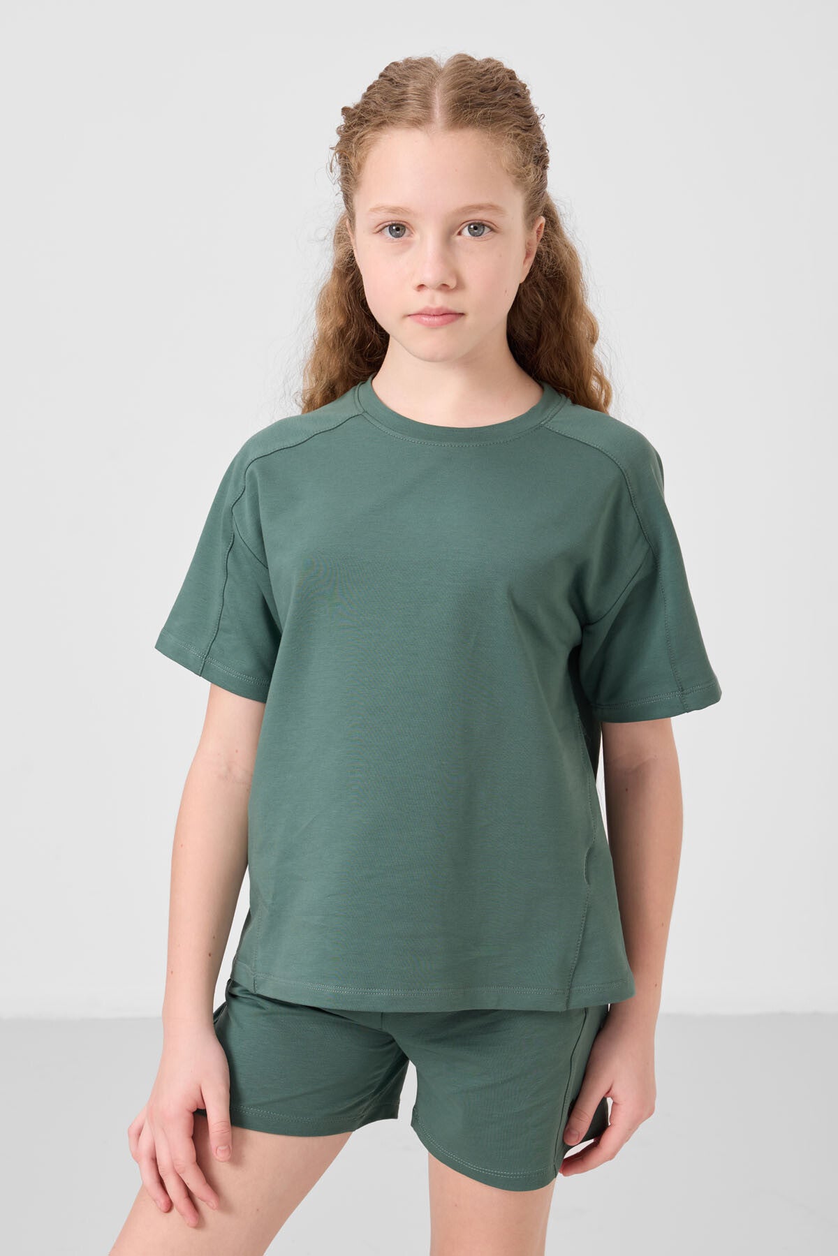 Açık Yeşil Pamuklu Yumuşak Dokulu Standart Fit Basic Kız Çocuk Şort Takım - 75184