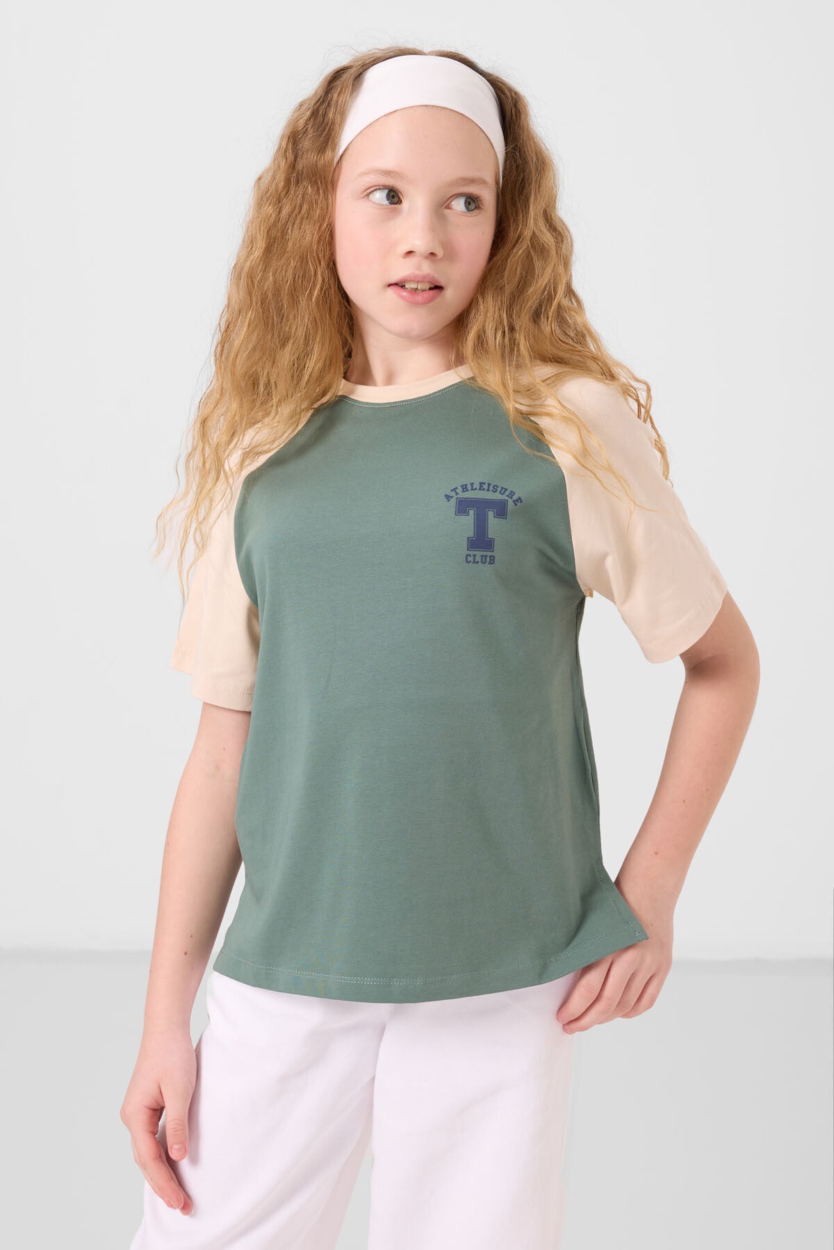 Açık Yeşil O Yaka Pamuklu Baskılı Oversize Fit Kız Çocuk T-Shirt - 75179