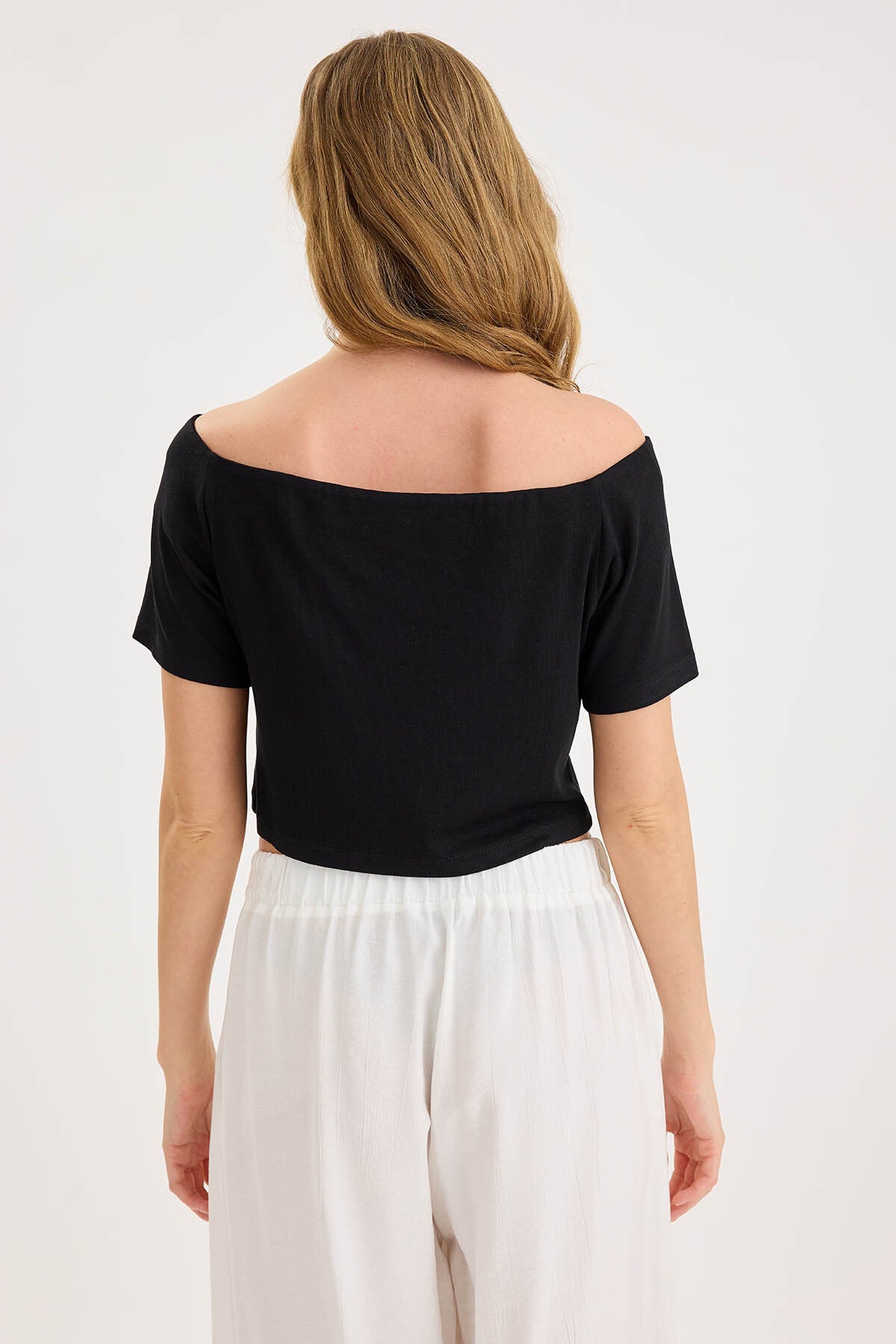 Kayık Yaka Crop Bluz