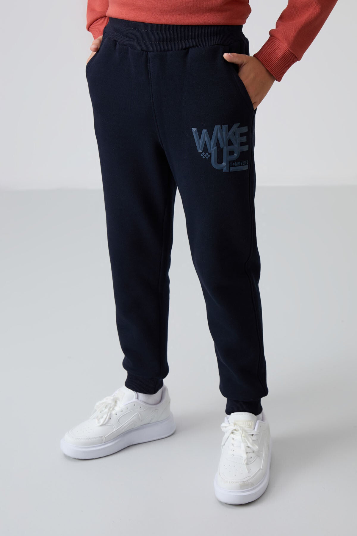 Kiremit-Lacivert Pamuklu Kalın İçi Tüylü Standart Fit Baskılı Erkek Çocuk Eşofman Takım - 11253