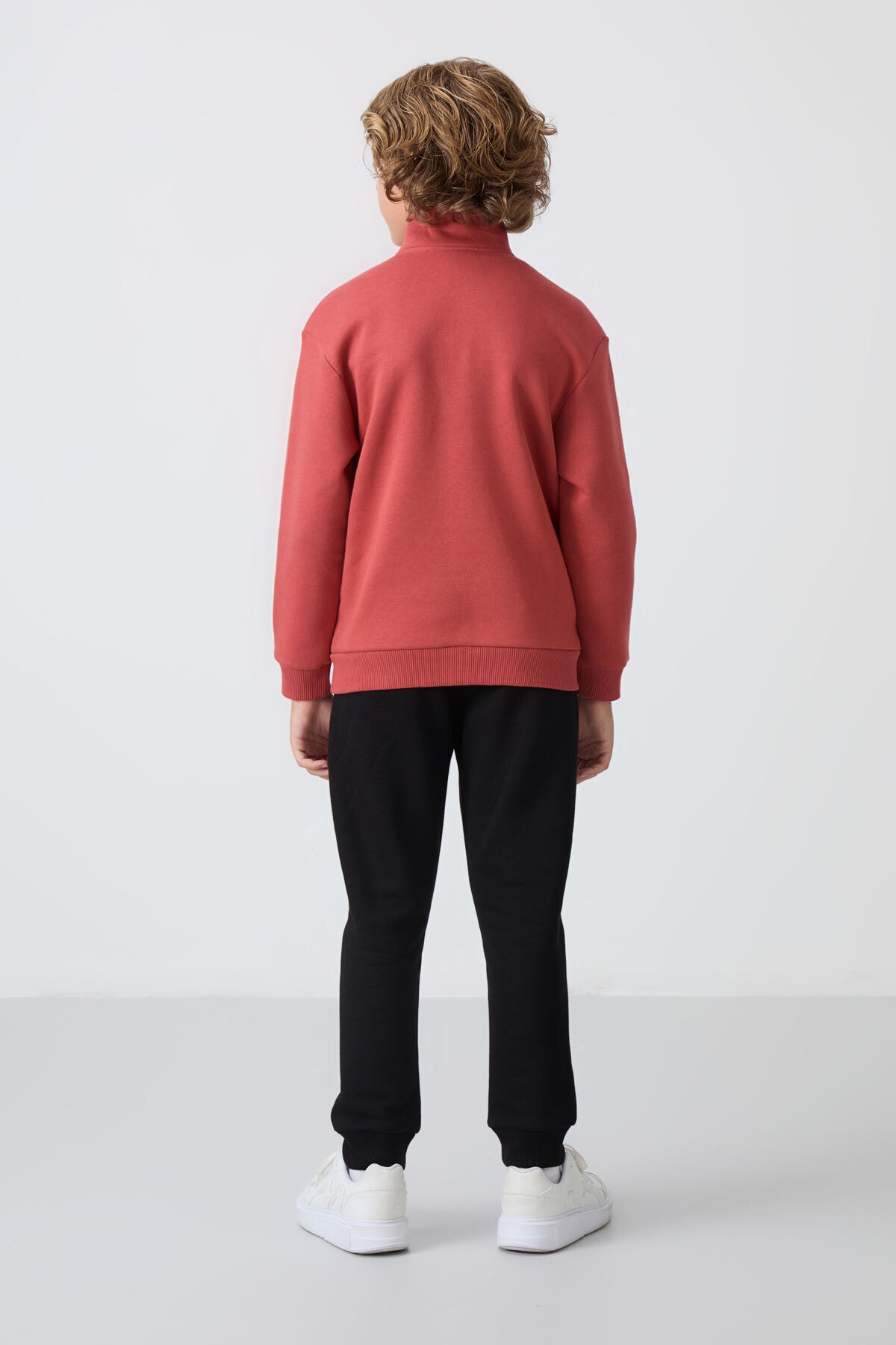 Kiremit-Siyah Pamuklu Kalın İçi Tüylü Standart Fit Nakışlı Erkek Çocuk Eşofman Takım - 11256