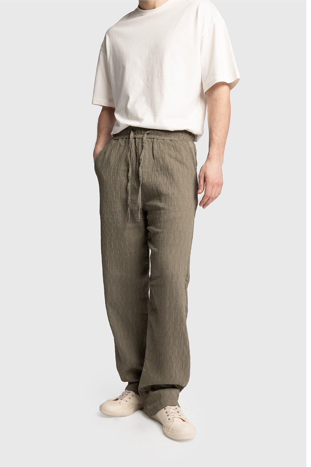 KIRIŞIK GÖRÜNÜMLÜ PANTOLON - HAKİ M