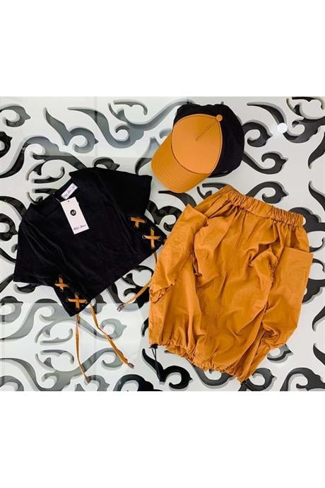 Kız Çocuk Büzgülü Etek Bağcıklı Tişört Şapka Üçlü Takım SARI 8 Yaş