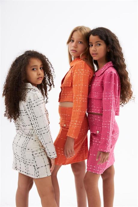 Kız Çocuk Chanel Kumaş Gold Düğmeli Crop Ceket Süs Cep Detaylı Etek 2'li Takım Beyaz 10 Yaş