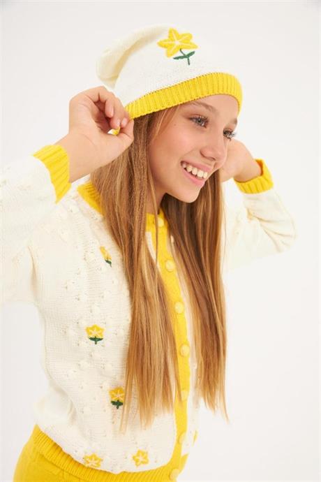 Kız Çocuk Çiçek İşlemeli Takım Sarı 8 Yaş