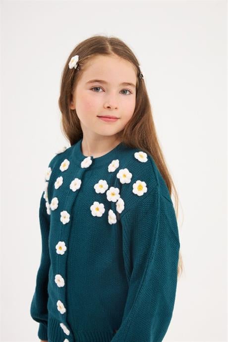 Kız Çocuk Çıtçıtlı Papatya İşlemeli Triko Hırka Renkli Triko Pantolon Saç Tokası 3'lü Takım Mavi 8 Yaş