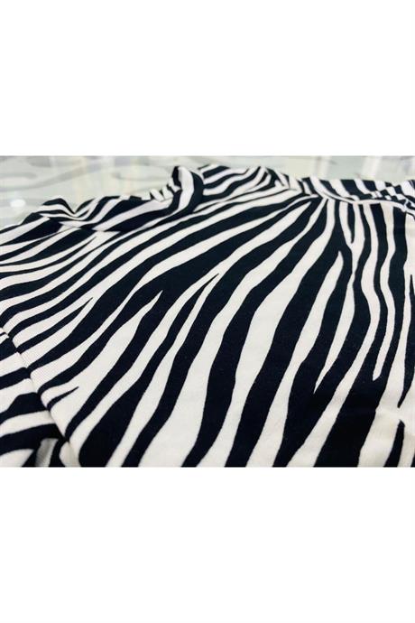 Kız Çocuk Desenli Crop Body Geniş Paça Gri Kot Pantolon 2'li Takım Siyah 4 Yaş