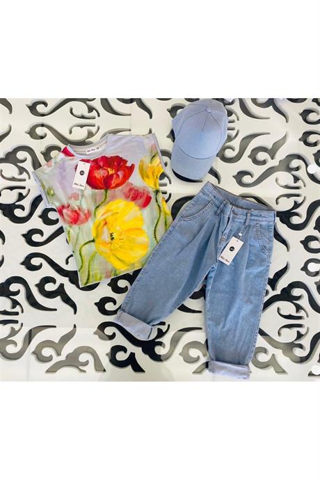 Kız Çocuk Desenli Oversize Tişört Mavi Kot Pantolon 2'li Takım Kırmızı 10 Yaş