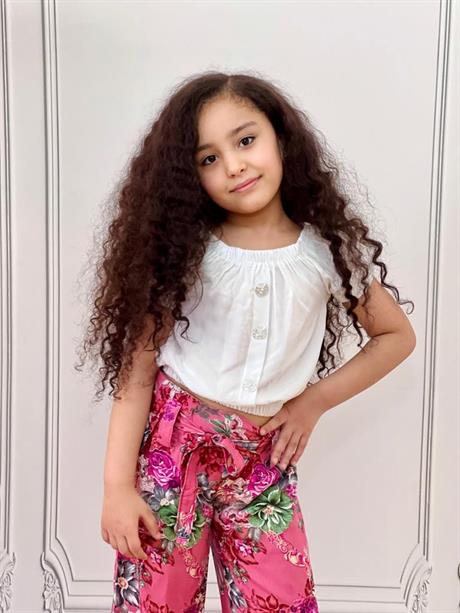 Kız Çocuk Düğmeli Detaylı Beyaz Bluz Çiçek Desenli Geniş Paça Pantolon 2'li Takım Fuşya 12 Yaş