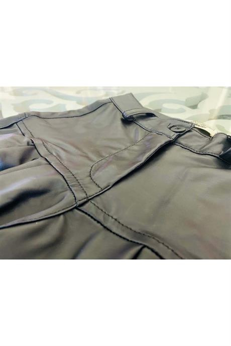 Kız Çocuk Düğmeli Hırka Triko Crop Deri Geniş Paça Pantolon 3'lü Takım Krem 10 Yaş