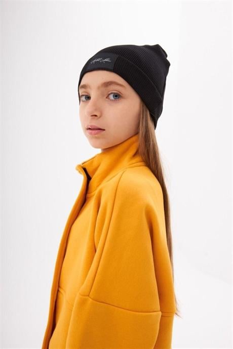 Kız Çocuk Faith Yazılı Üç Iplik Ceket Çelik Interlok Siyah Ispanyol Paça Pantolon Bere 3'lü Takım Sarı 14 Yaş