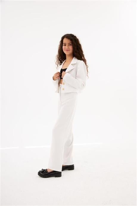 Kız Çocuk Gold Düğme Deaylı Süs Cepli Crop Ceket Geniş Paça Pantolon 2'li Takım Beyaz 4 Yaş