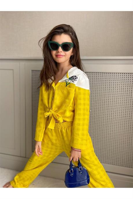 Kız Çocuk Inci Düğmeli Nakış Detaylı Önü Bağlamalı Gömlek Kareli Pantolon 2'li Takım Sarı 10 Yaş