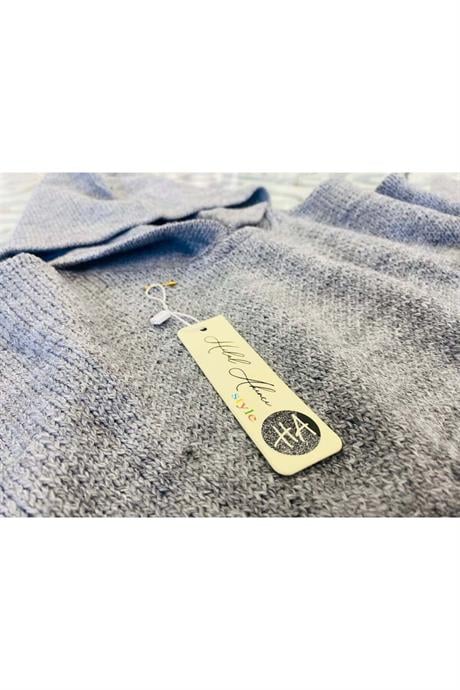 Kız Çocuk Kapüşonlu Triko Sweatshirt Asimetrik Kesim Kot Etek 2'li Takım Gri 8 Yaş