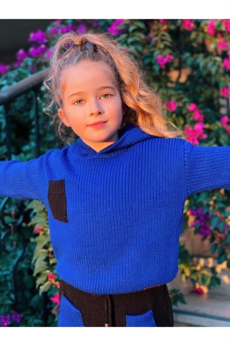 Kız Çocuk Kapüşonlu Triko Sweatshirt Renkli Cepli Etek 3'lü Takım SAKS 10 Yaş
