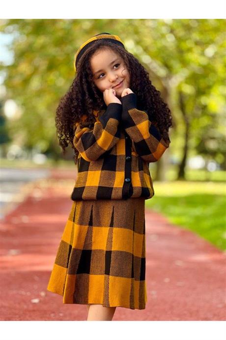 Kız Çocuk Kareli Düğmeli Hırka Triko Etek Bere 3'lü Takım HARDAL 10 Yaş