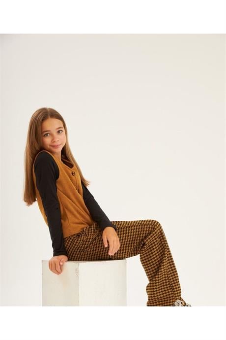 Kız Çocuk Kaşe Yelek Siyah Badi Kazayağı Model Pantolon Üçlü Takım HARDAL 6 Yaş