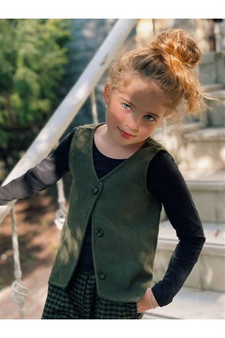 Kız Çocuk Kaşe Yelek Siyah Badi Kazayağı Model Pantolon Üçlü Takım HAKİ 8 Yaş