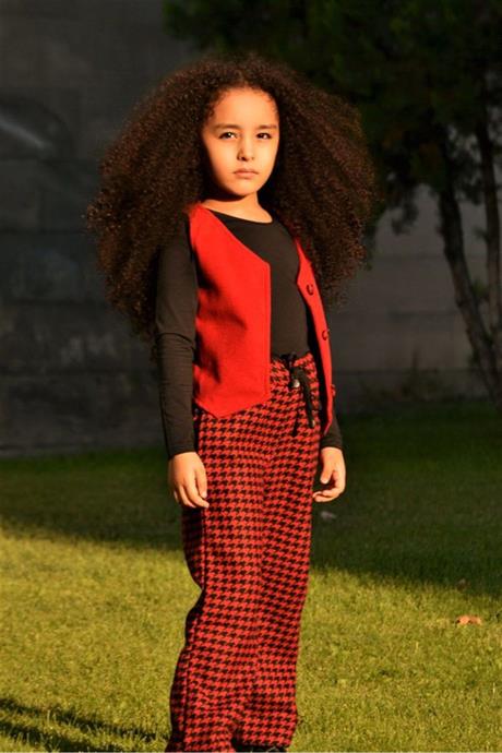 Kız Çocuk Kaşe Yelek Siyah Badi Kazayağı Model Pantolon Üçlü Takım KIRMIZI 6 Yaş