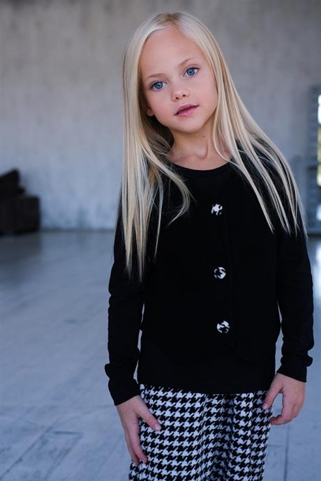 Kız Çocuk Kaşe Yelek Siyah Badi Kazayağı Model Pantolon Üçlü Takım SİYAH 8 Yaş