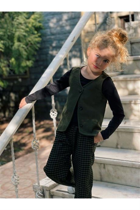 Kız Çocuk Kaşe Yelek Siyah Badi Kazayağı Model Pantolon Üçlü Takım HAKİ 6 Yaş