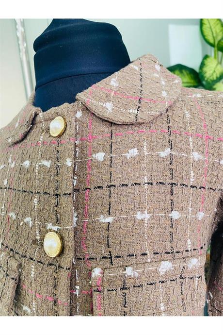 Kız Çocuk Kumaş Gold Düğmeli Crop Ceket Süs Cep Detaylı Etek 2'li Takım Açık Kahve 14 Yaş