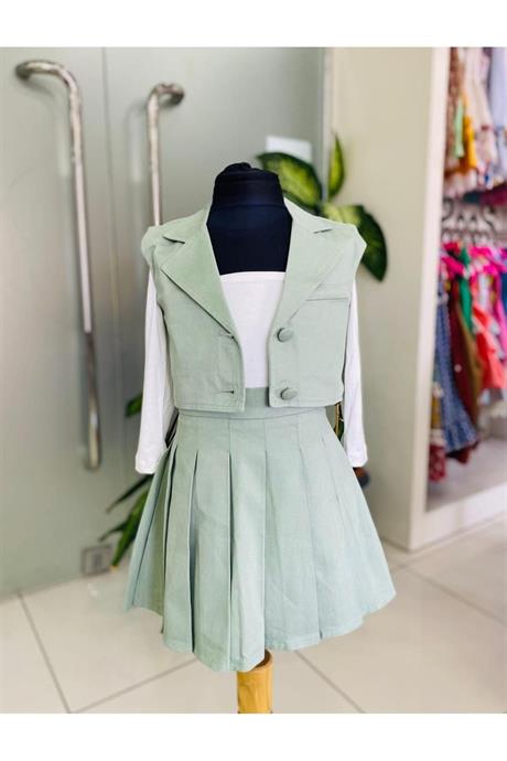 Kız Çocuk Kumaş Kaplama Düğme Detaylı Vatkalı Yelek Beyaz Badi Pileli Etek 3'lü Takım Yeşil 6 Yaş