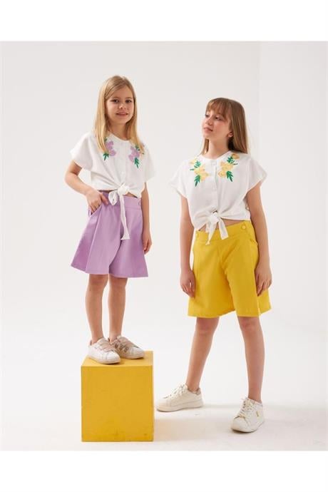 Kız Çocuk Nakış Detaylı Önü Bağlamalı Beyaz Gömlek Cepli Şort 2'li Takım Lila 8 Yaş