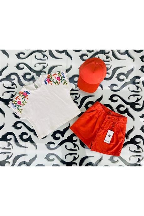 Kız Çocuk Nakışlı Beyaz Bluz Renkli Pensli Şort Şapka 3'lü Takım Turuncu 4 Yaş