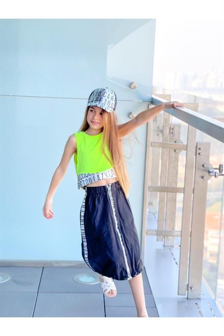 Kız Çocuk Neon Büstiyer Fermuarlı Etek Şapka Üçlü Takım SARI 6 Yaş